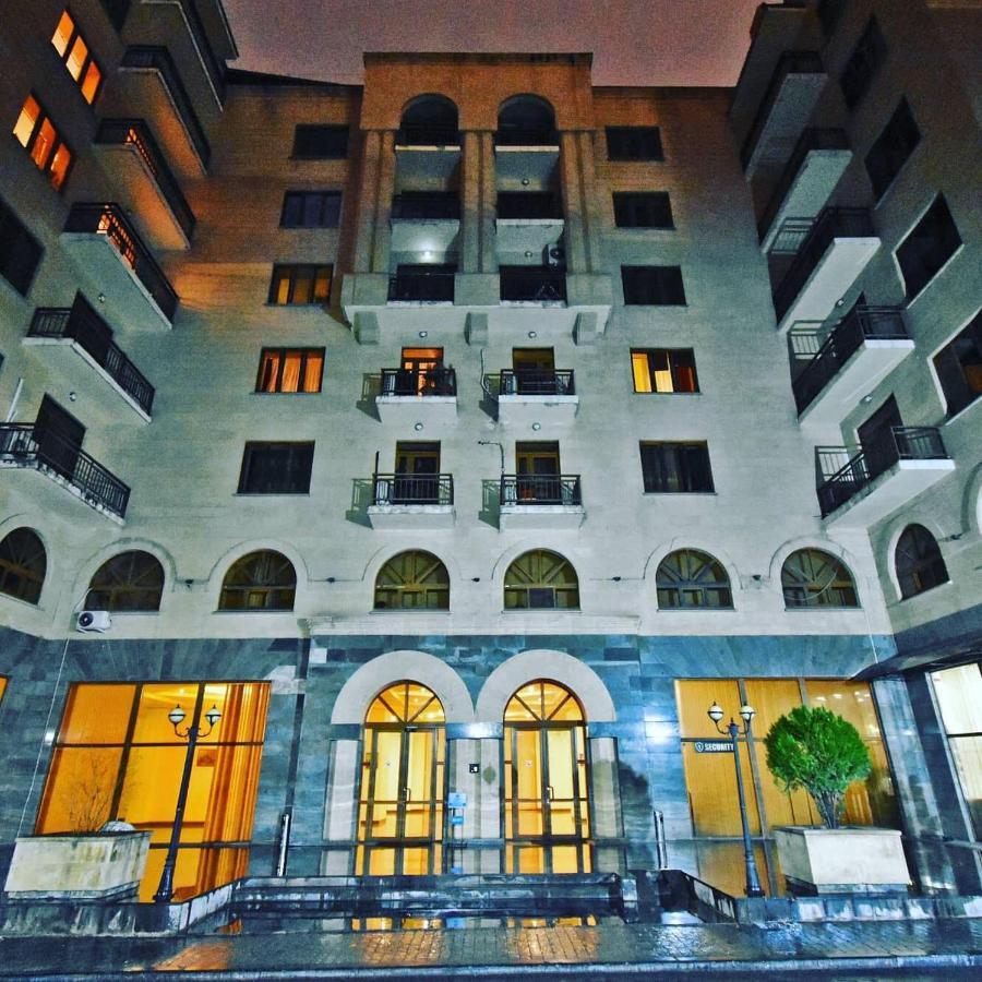 Mount Hood Apartments Jerevan Buitenkant foto