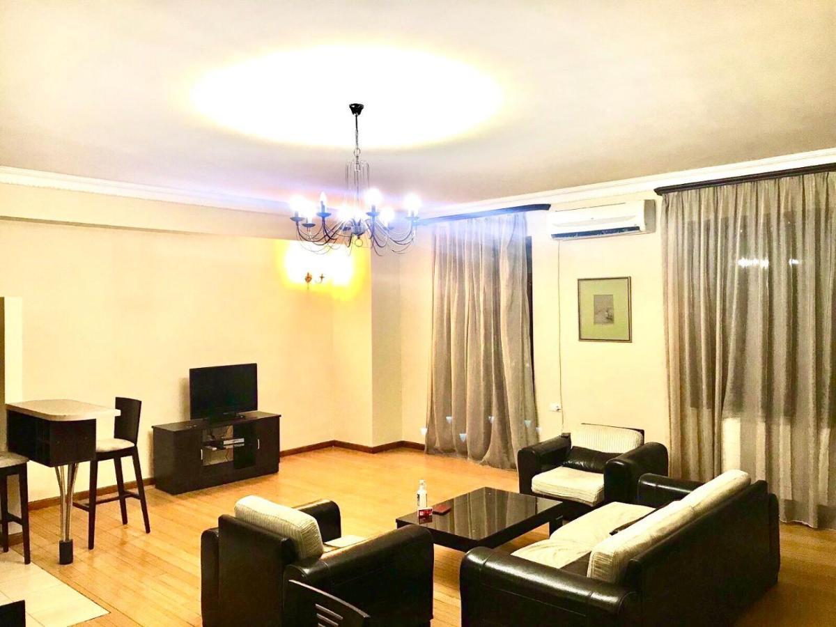 Mount Hood Apartments Jerevan Buitenkant foto